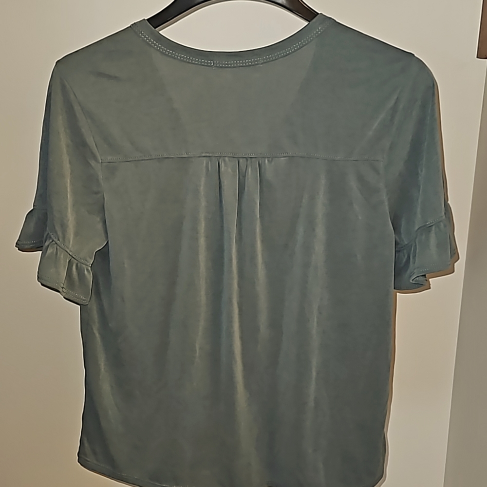 Green Envelope blouse - Picture 3 of 4